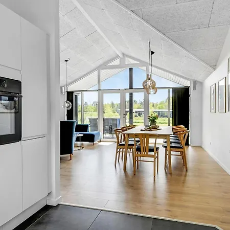 Lovely In With Kitchen Vakantiehuis