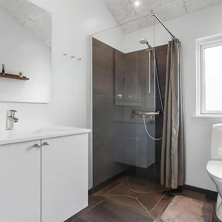 Lovely In With Kitchen Ferienhaus *