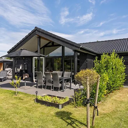 Lovely In With Kitchen Ferienhaus