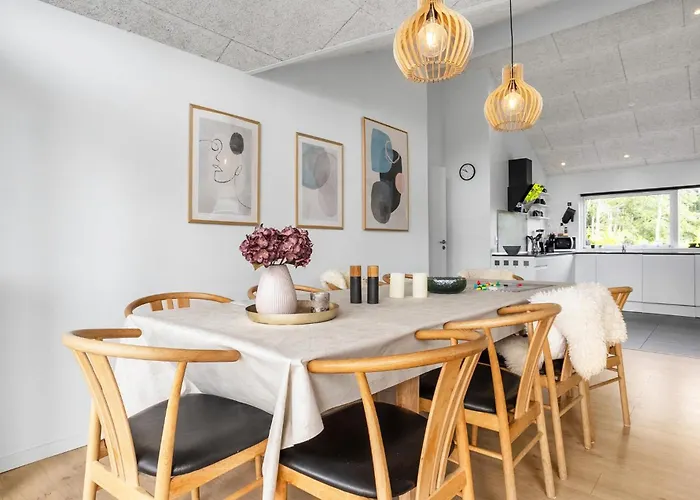Lovely In With Kitchen Сasa de vacaciones